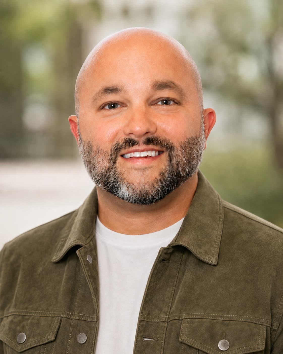 Portrait of Derek Evans